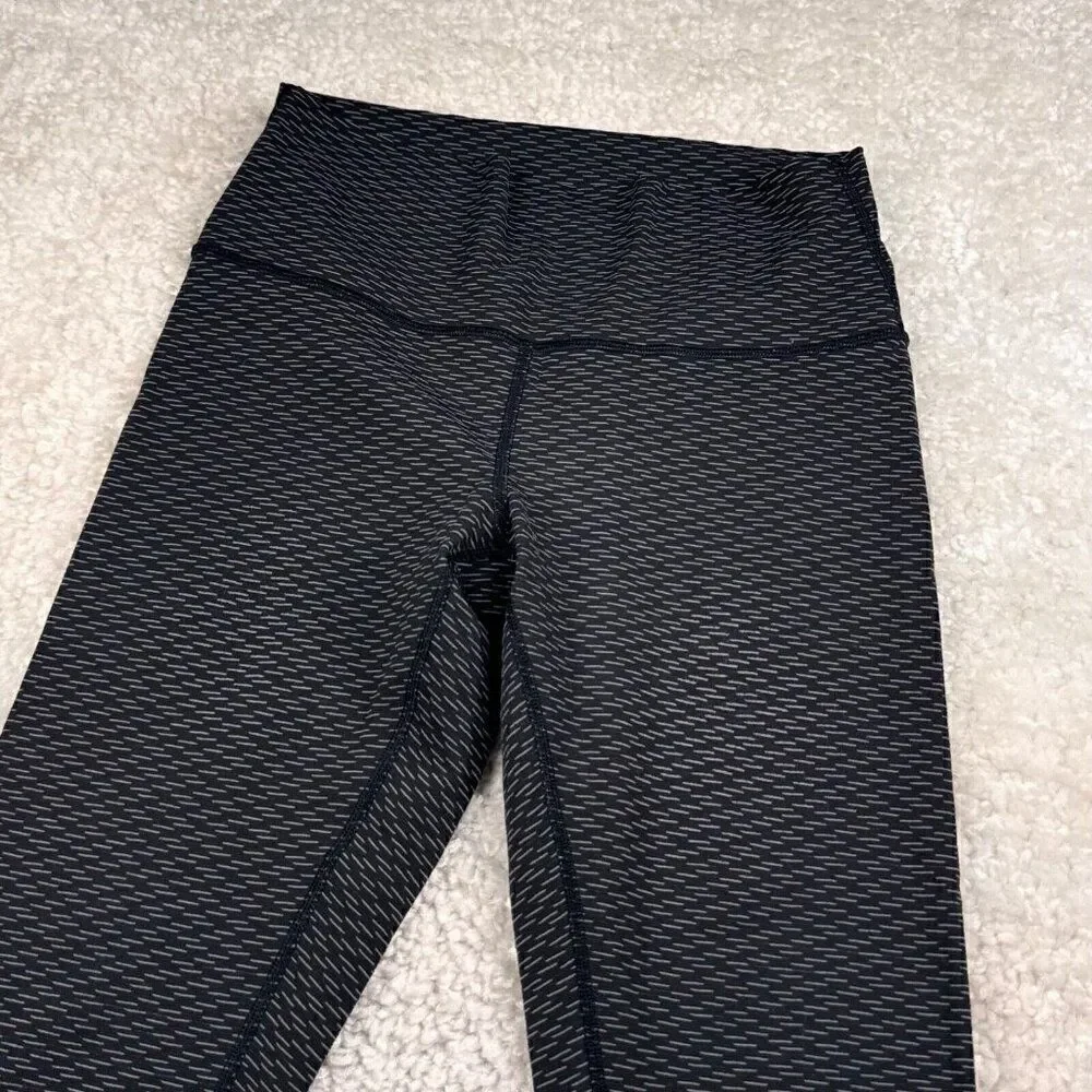 Lululemon Wunder Under High Rise Crop Legging Black Gray Textured Print